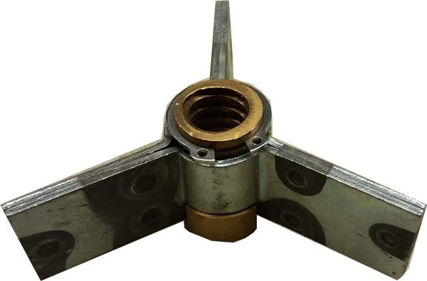 4" Weld in Spider w/removable Brass Nut